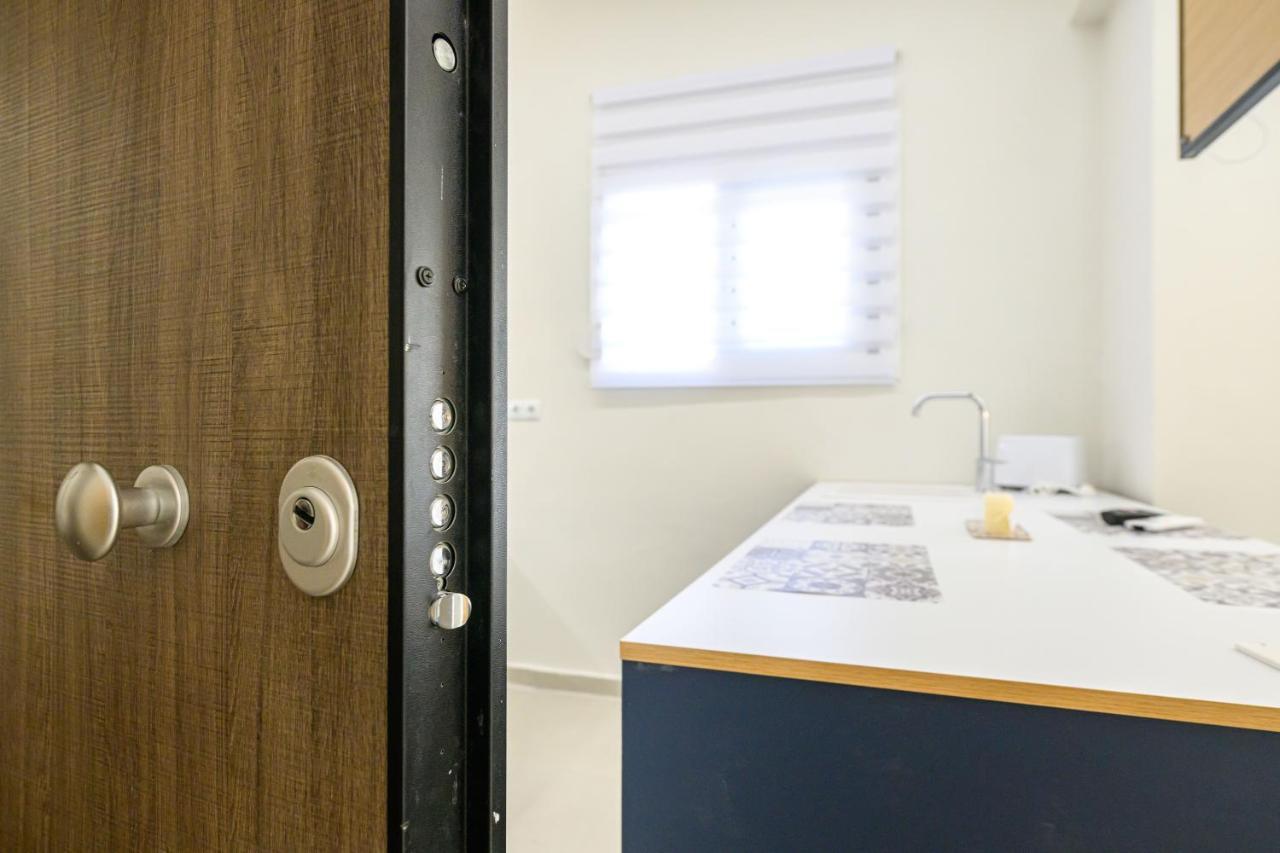 Siesta Apartment カラマタ エクステリア 写真
